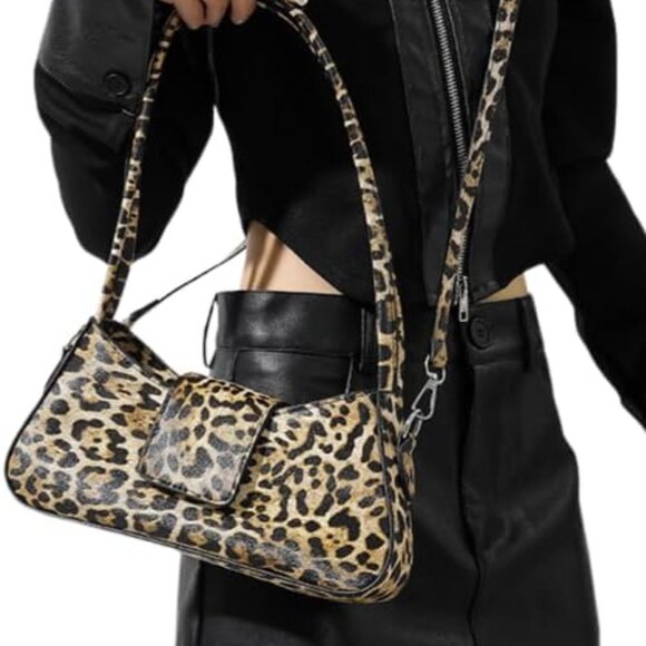 Compact Leopard Print Shoulder Bag with Secure Zipper Closure – Perfect Gift! - Picture 6 of 6